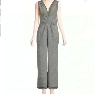 🌈 6/$60, Max Studio Black/White Onesie, XSmall